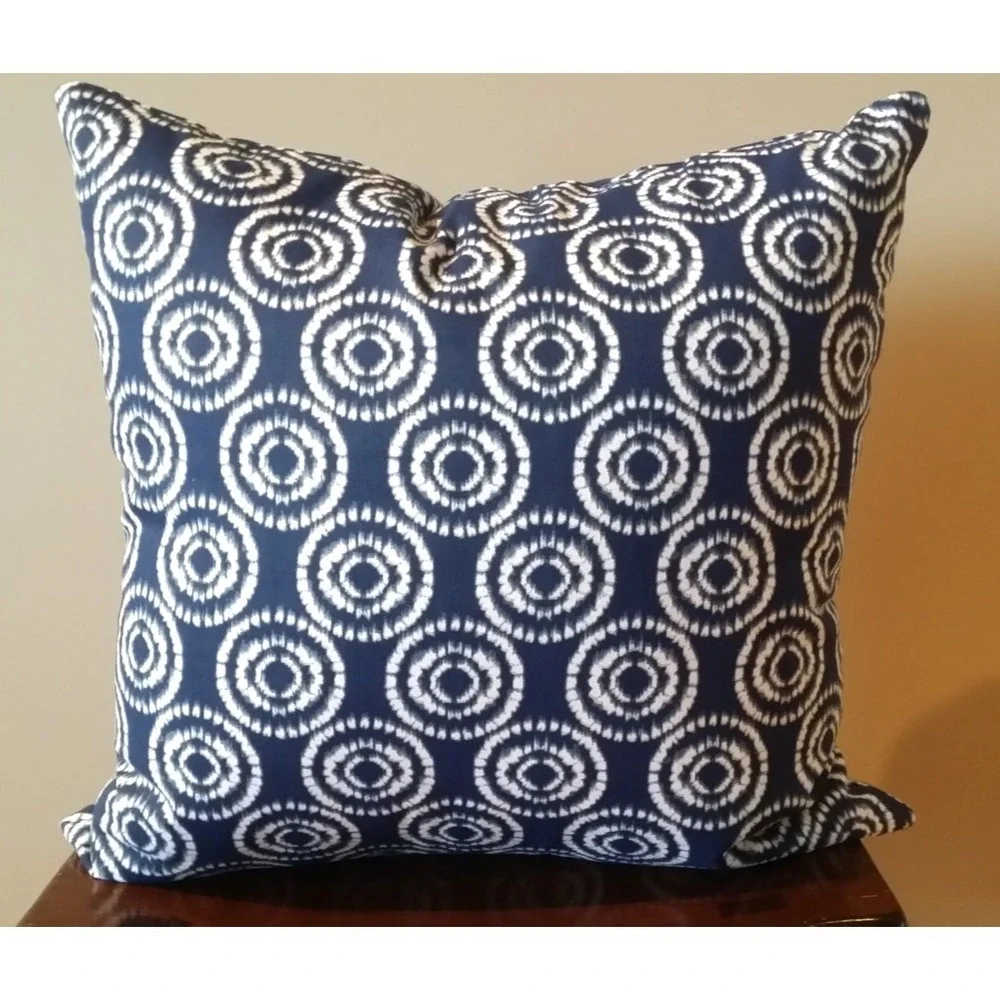 Bryant Throw Pillow Cover 20x20 Zipper Cotton Blue White Nagoya Geo Chambray NEW